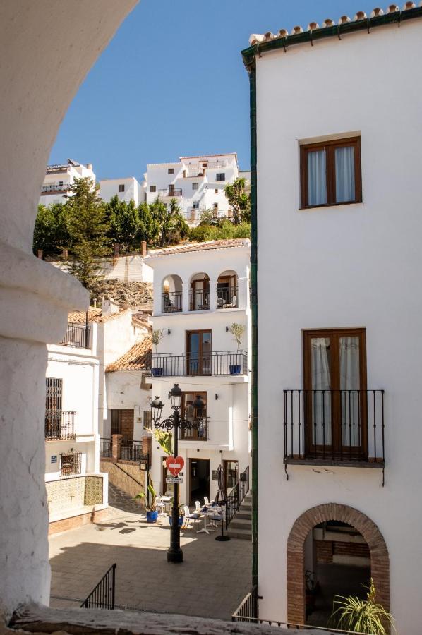 Olive & Ivy Guesthouse Canillas de Aceituno Buitenkant foto